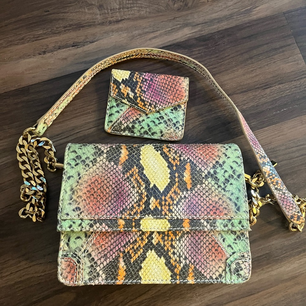 Alice+olivia/ / clee/ snake/ embossed/ crossbody